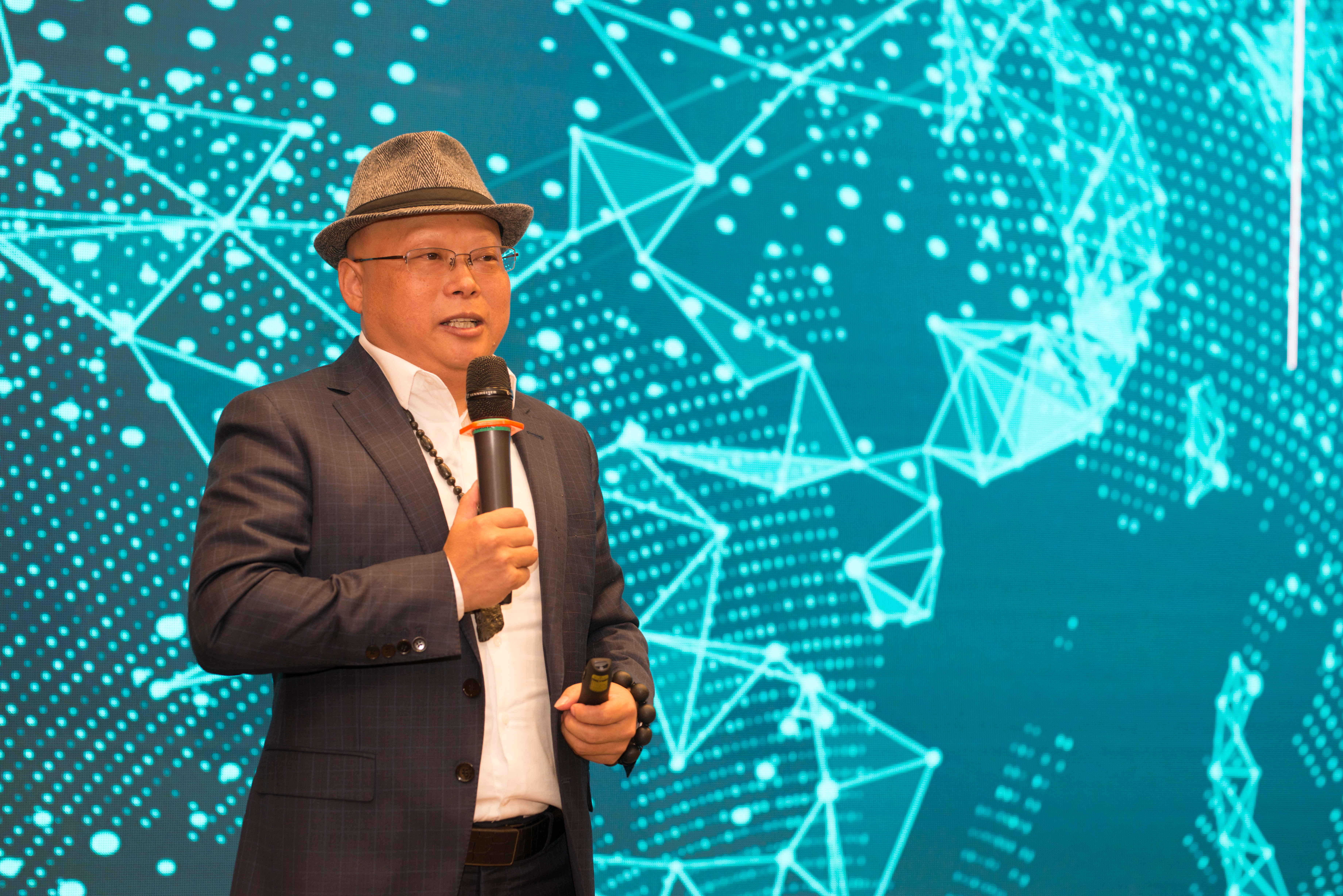 上海驰宇文化发展有限公司董事长陈旭东